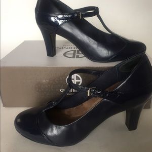 Giani Bernini Vineza Mary Jane Pumps in Navy